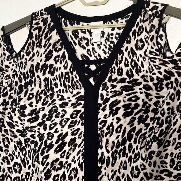 Chicos Leopard Print Cold Shoulder Top Size 3 (US 16/18 XL) Lightweight Stylish - Picture 6 of 12